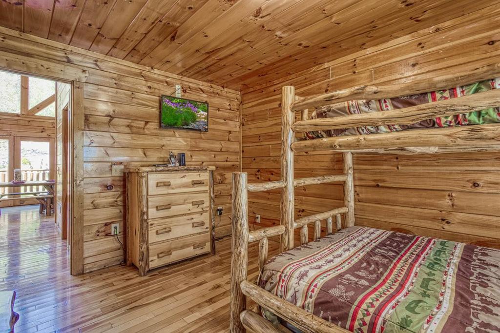Heavenly Bear, Hot Tub, 1089 Of Free Attraction Tickets For Each Paid Day, Dollywood And More Sevierville Exterior foto